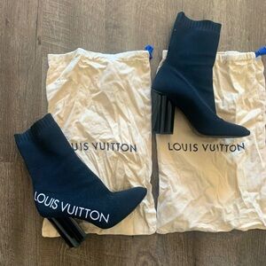 Louis Vuitton knitted sock boots in great quality with dust bags